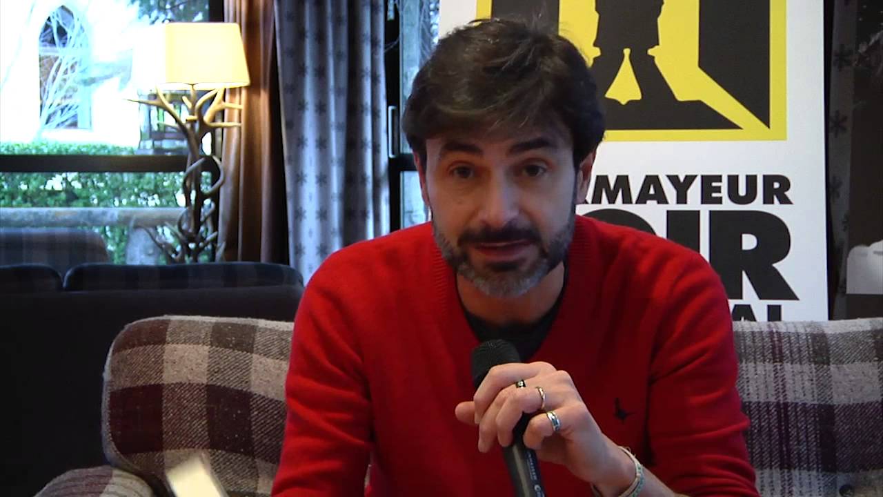 literature search #NoirPills | Stefano Tura