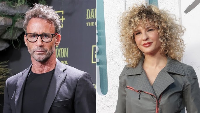 Socialité desvela en pleno directo el verdadero motivo de la ruptura de Escassi y Sheila Casas - YouTube