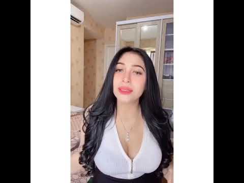 payudara tante tania