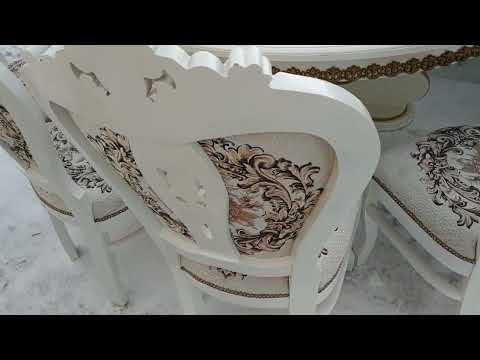 Видео: Стол, 12 стульев и угловой сервант