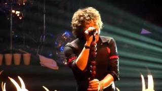 BUNBURY - La chica triste que te hacía reír @HOB Anaheim 5/30/2010 chords