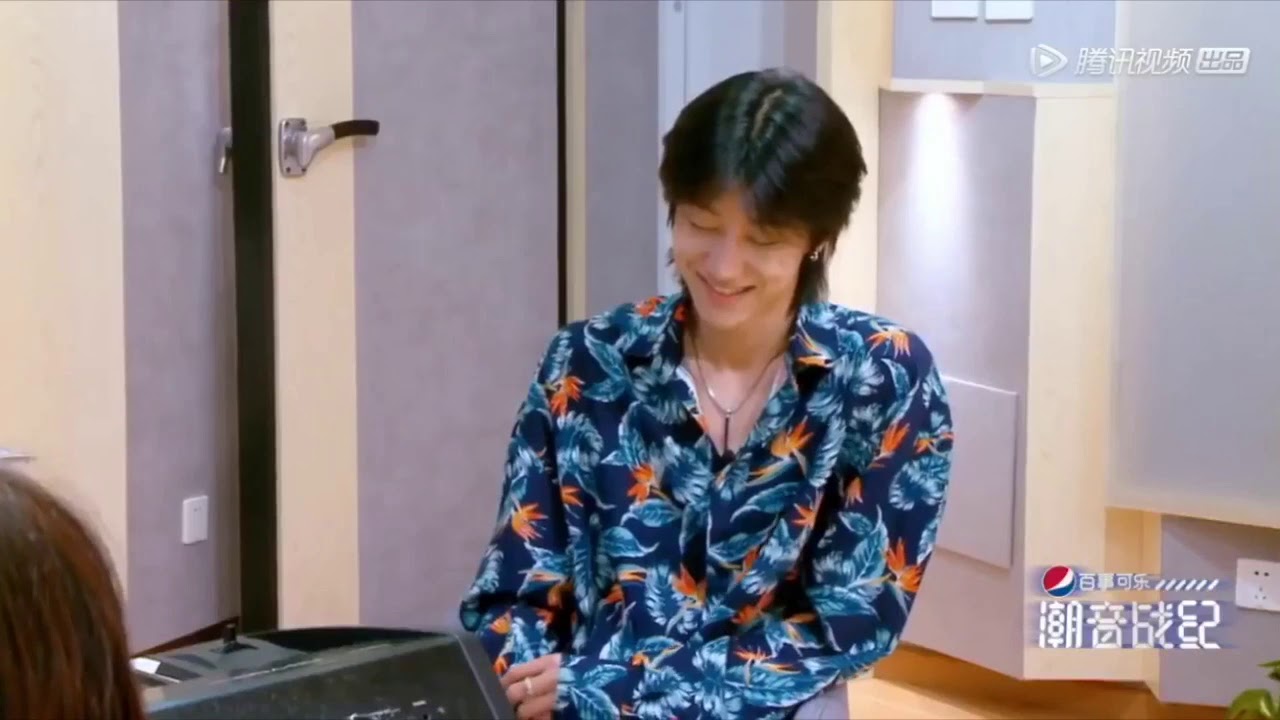 minghao giggling / smiling 2018 compilation