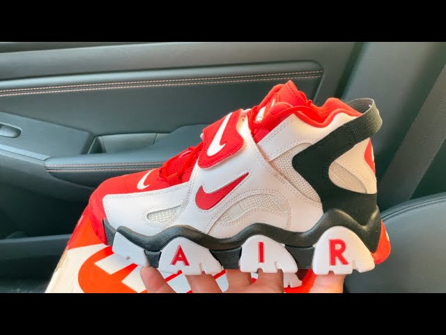 red nike air barrage mid