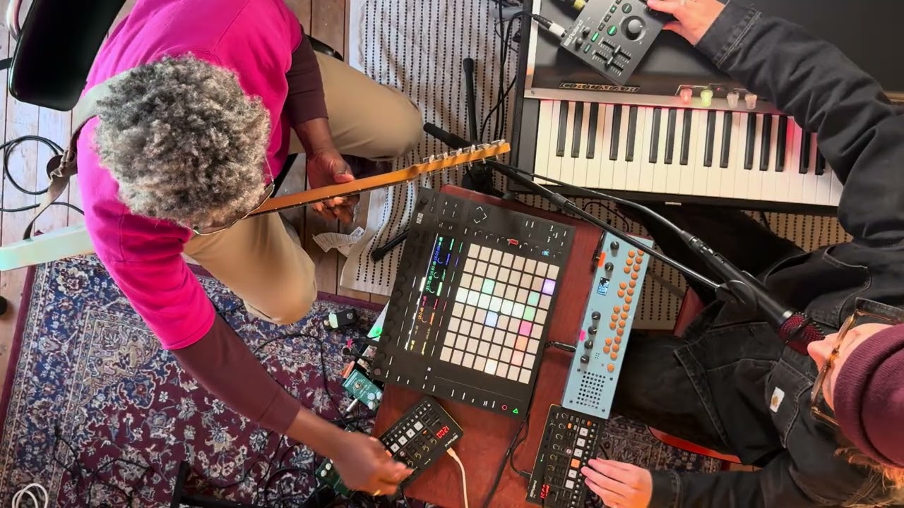 Safe live remix - Eva van Manen, Rory Ronde