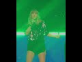 Taylor Swift - Gorgeous (Live Jingle Bell Ball 2017)