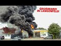 [GROßBRAND MIT EXPLOSIONEN!] - KFZ-Werkstatt in Vollbrand | Massive Rauchentwicklung | Langenfeld -