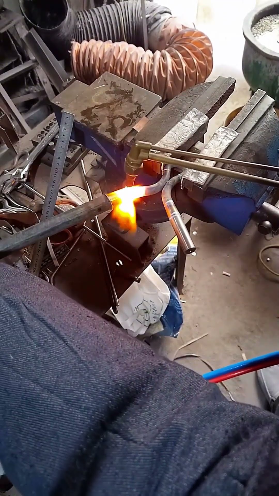 Solid stainless steel bow bending process- Good tools and machinery make work easy