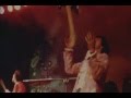 Miniature de la vidéo de la chanson Smashing Guitars