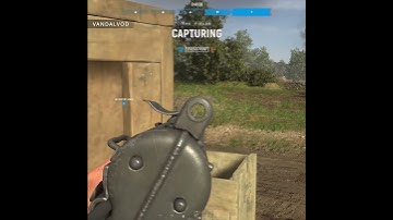 Hell Let Loose - how teammates show love to a commander