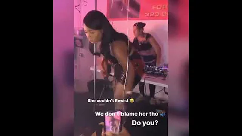 Fan Slap Kash Doll's Ass While She Is Twerking