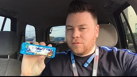 Snickers Crisper Rice Candy bar Review | THE SHOWSTOPPER SHOWS