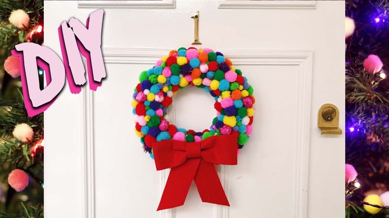DIY  Pom-Pom Wreath & Christmas Tree Decorations - YouTube