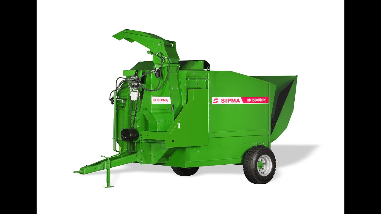 Sipma RB 1500 KRUK Bálabontó munka közben