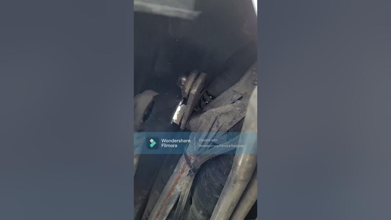 One wiper not working in Freightliner | Quick solution - YouTube