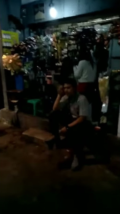 Kimcil Belajar merokok