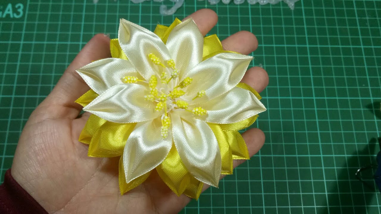 98) DIY - Tutorial || Cara Membuat Bros Bunga Kanzashi || How to Make ...