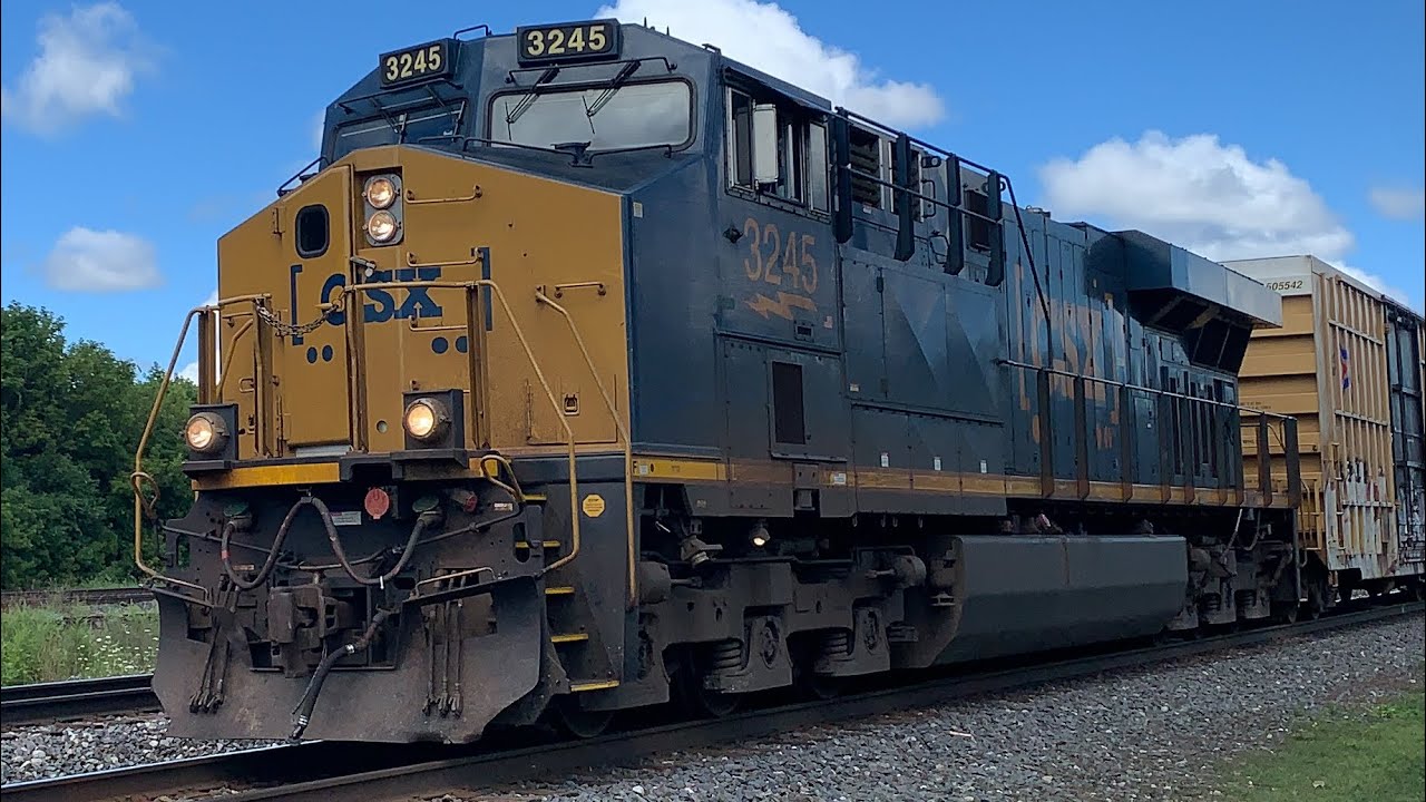CSX 3245 (ES44AH), headed Westbound! Coming to a stop too! - YouTube