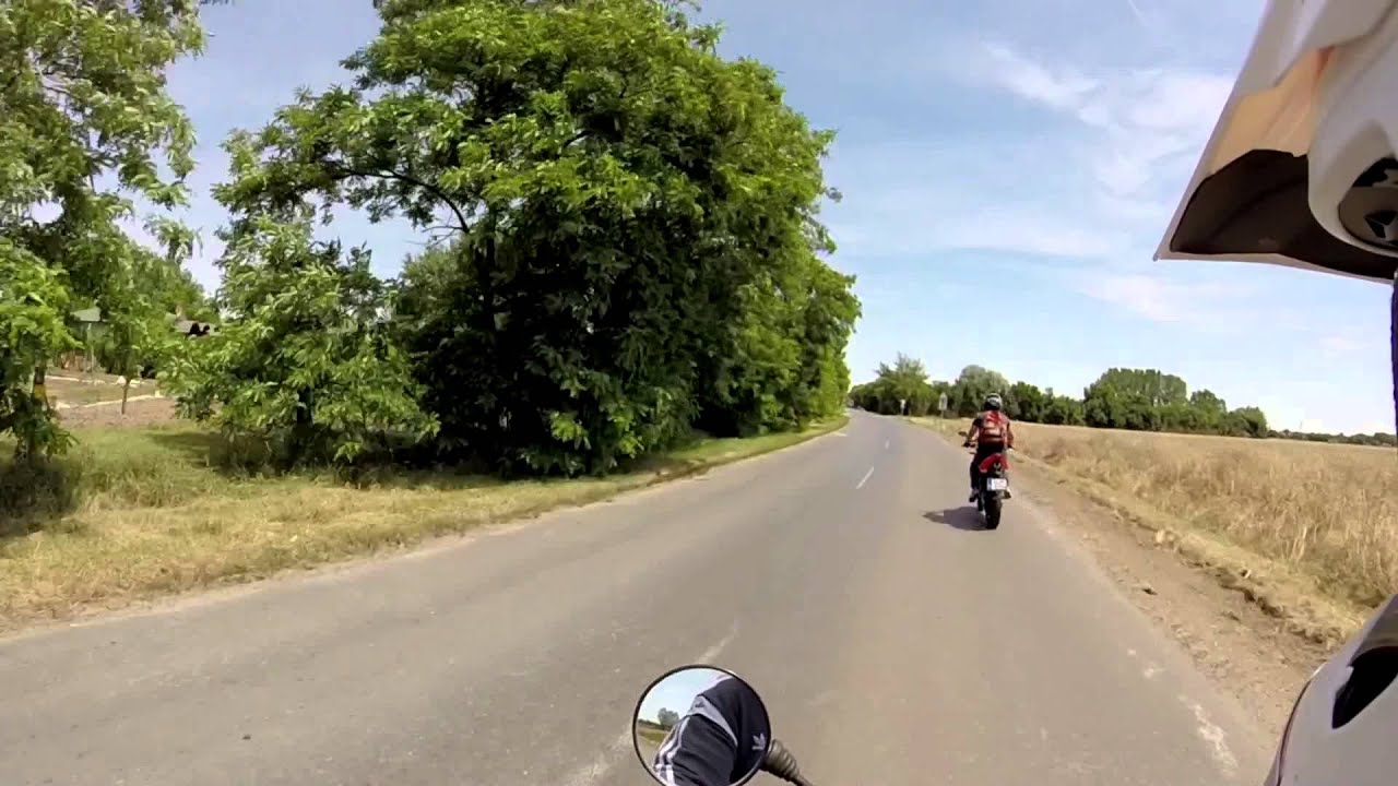 on-the-road-02-meg-rkezt-nk-az-v-s-ndorfalvi-motoros-tal-lkoz-ra