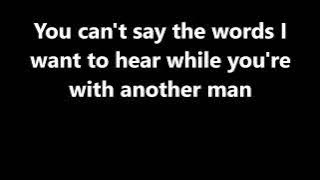 Jim Reeves-Put Your Sweet Lips A Little Closer To The Phone (lyrics)