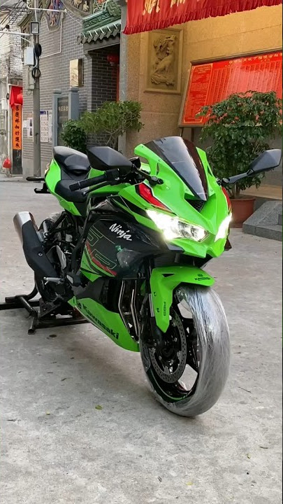 Kawasaki ZX-25R stock exhaust sound