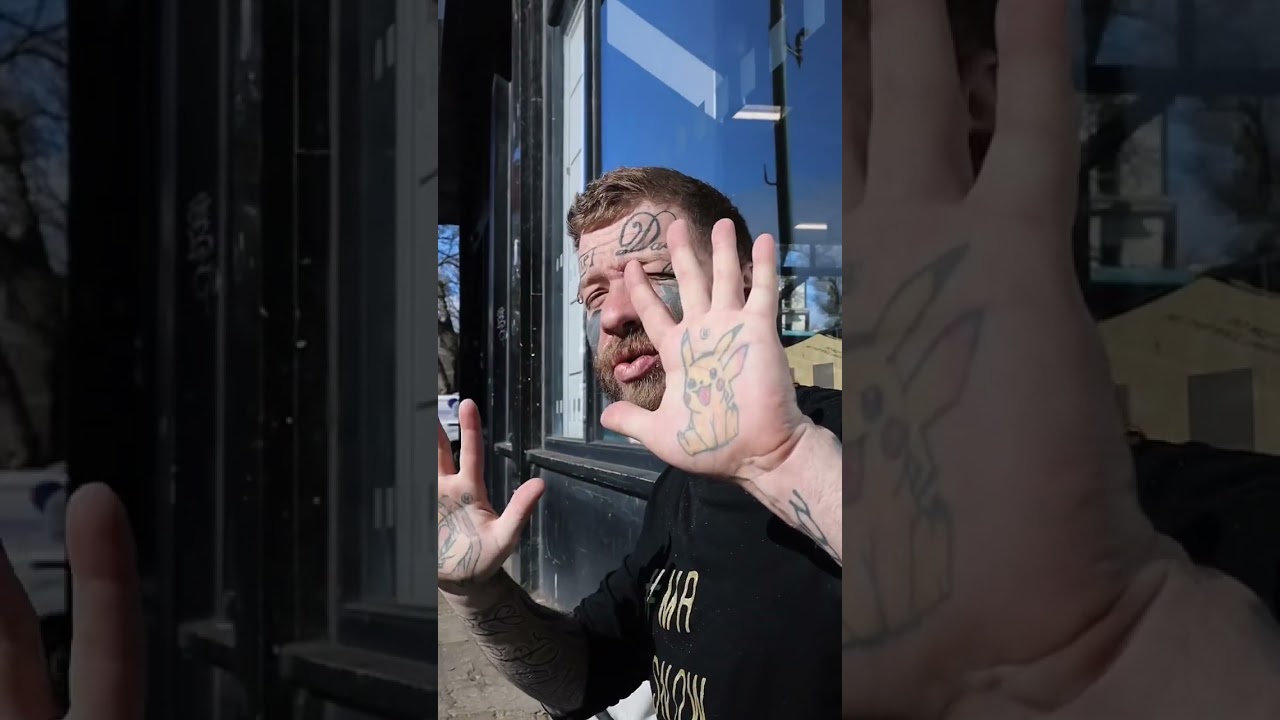 ⚡️ Street Photography Man Shows His Tattoos In Brighton 