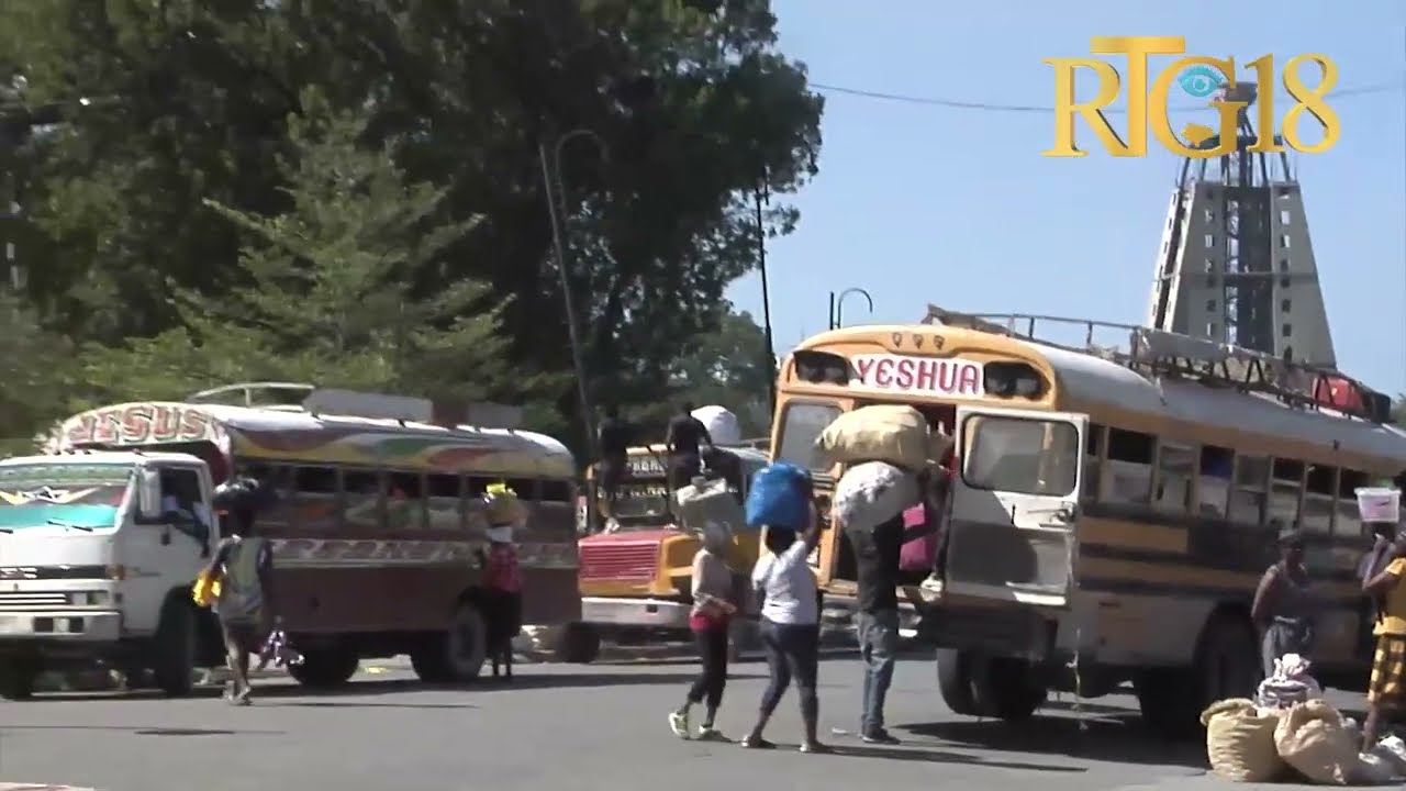 Aktivite yo kòmanse reprann timidman sou Champs-de-Mars la nan P-au-P