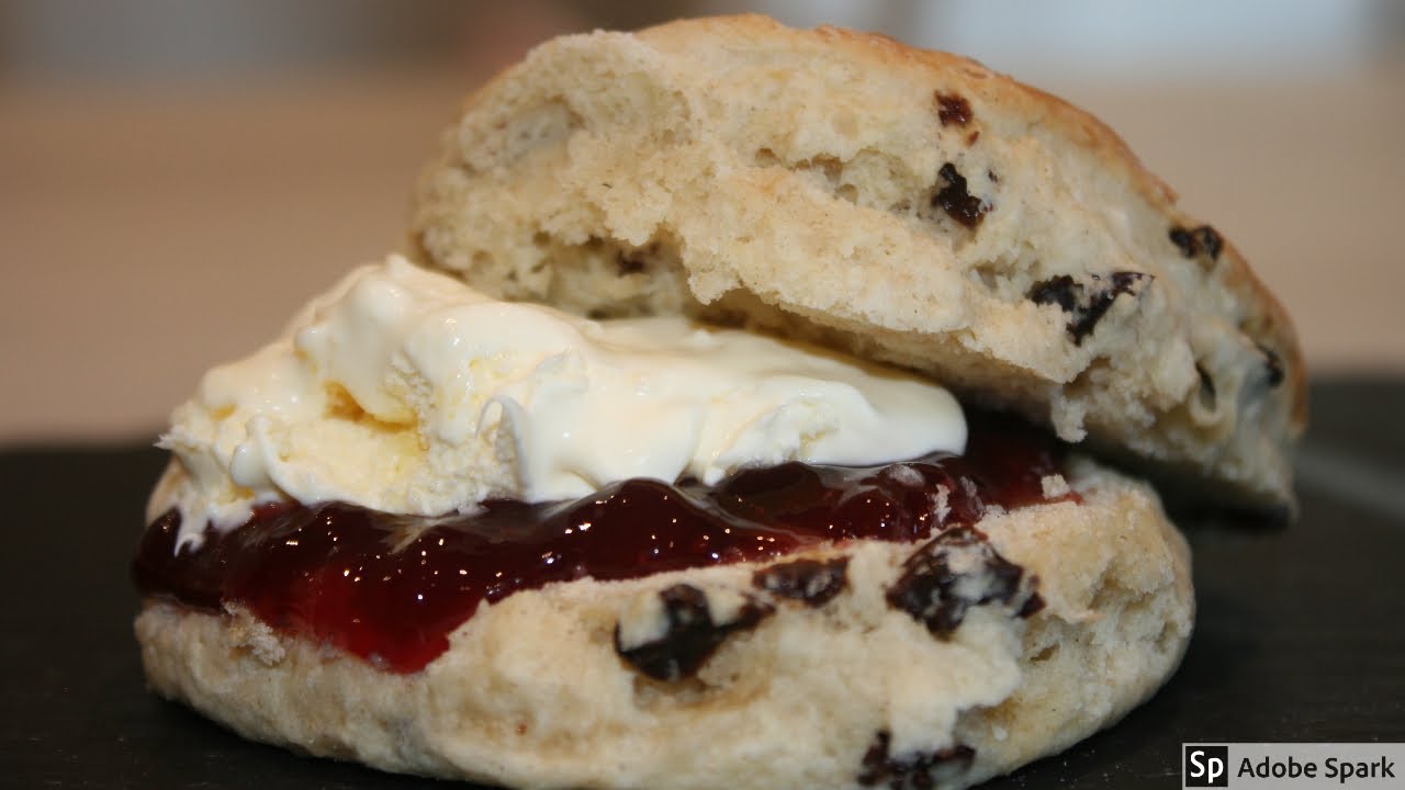 How to make TRADITIONAL BRITISH fruit Scones