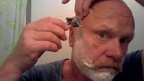 Video 3 shave testing a vintage Wilkinson Empire set of razors