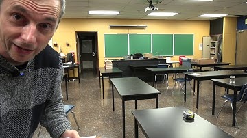 Tupaj: Regents Gravitation Video, Magic Lab 2