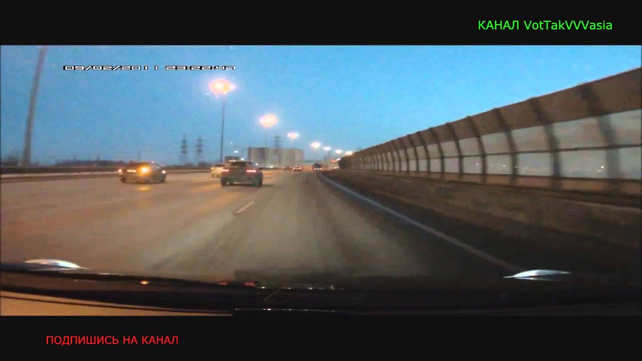 Открылся капот на ходу