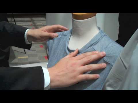 Sensor Vest for the Blind - YouTube
