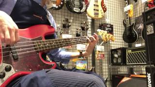 Fender RoadWorn 60s Jazz Bass 試奏