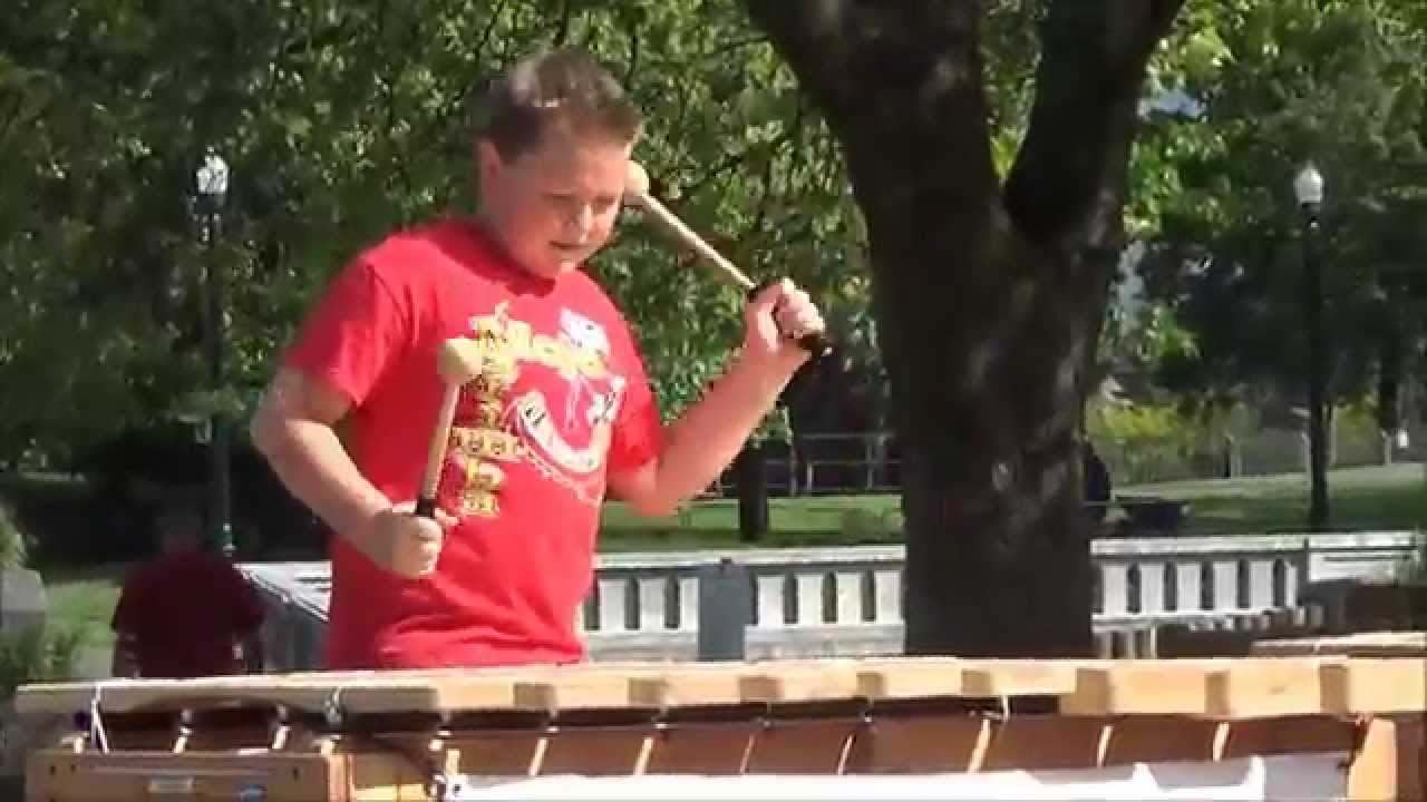 Denis Murphy by Mojo Marimba at Spokane Car Show