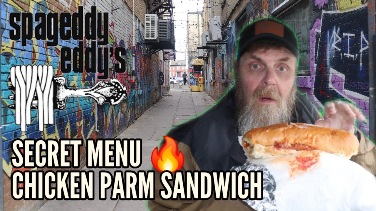 Сэндвич с курицей и пармезаном, не входящий в меню, в Spageddy Eddy’s | Скрытая гастрономическая ...