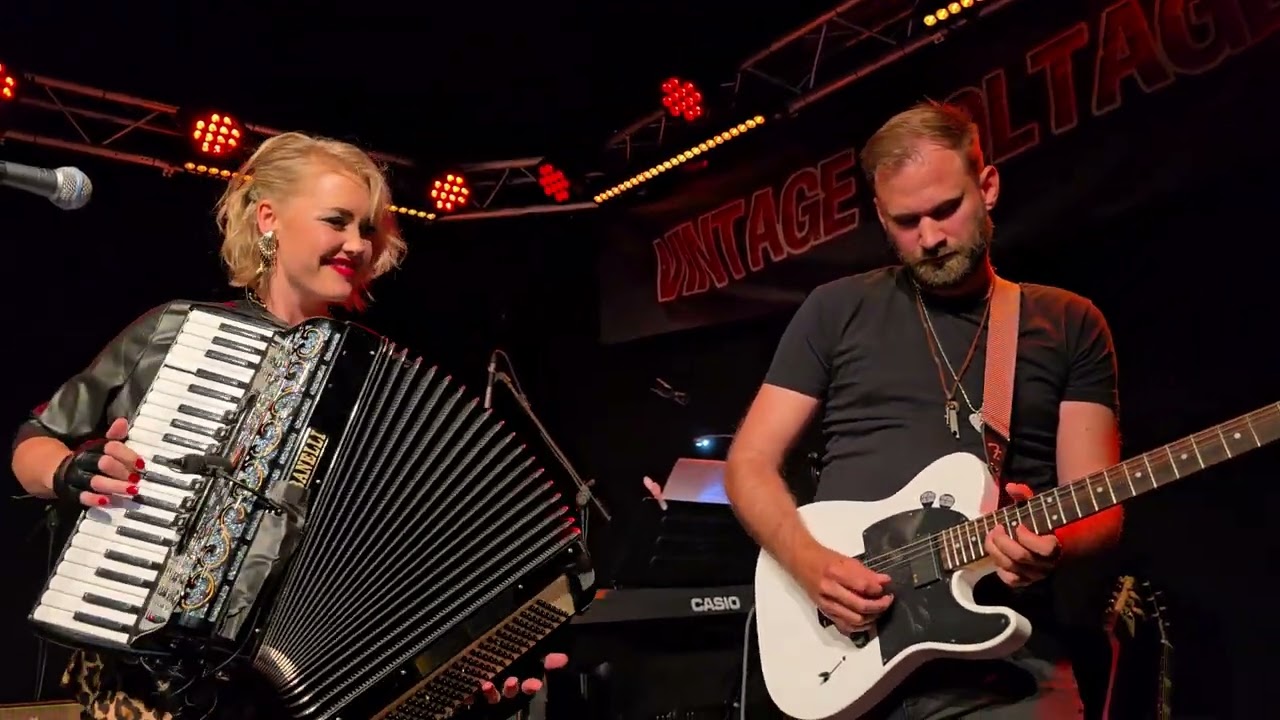 Vintage Voltage -  It's a Long Way To The Top (AC/DC Cover) - Brygga, Molde. 2025