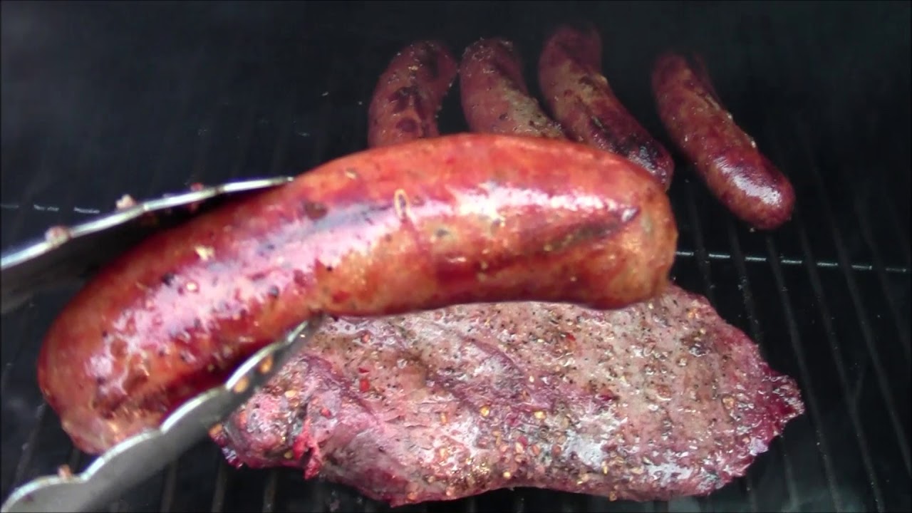 Flat iron steak en el grill de pellets YouTube