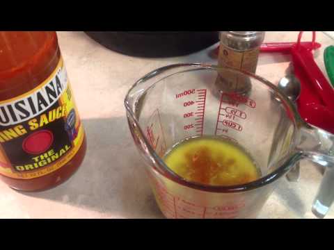 How to bake hot wings and make Louisiana wing sauce
