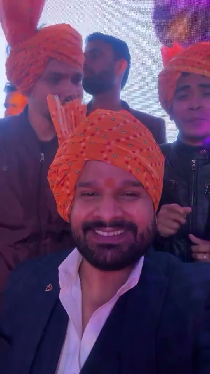#Ritesh Pandey ⚫कमर ⚫Kamar⚫ #रितेश पांडे ⚫Feat : Anisha Pandey ⚫Bhojpuri New Song 2025