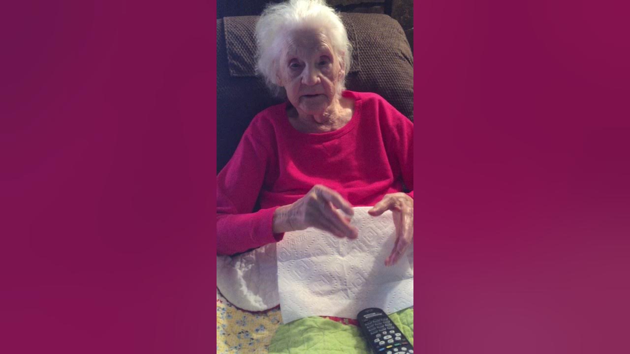 Пиздень бабушки. Сьюзан ГРЕННИ. Бабушка 90. Бабка 90 лет. Бабушки за 90.