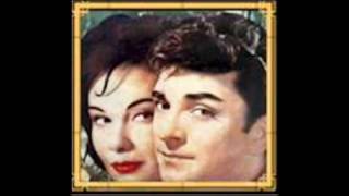 Zeki Müren - ELBET BİRGÜN BULUŞACAĞIZ Resimi