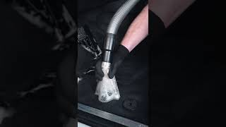 Den ultimate vår-rengjøringen av bilens interiør 🧼🚗🌷 #clening #carcleaning #springseason #diy