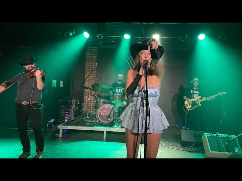 Kaitlin Butts - Final Band Intro and Sin Wagon - Roadrunner Tour - Tulsa, OK - Dec 14 '24