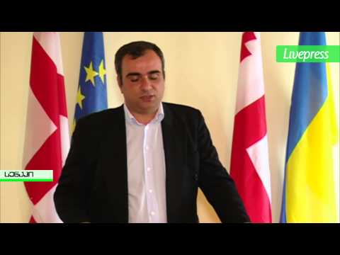 დაპირისპირება საკრებულოში