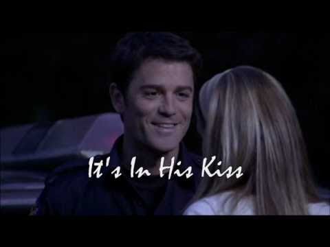 It's In His Kiss - Yannick Bisson - Sue Thomas FBE...