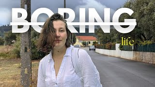 Why my life is boring on purpose | How I'm feeling happier about it.