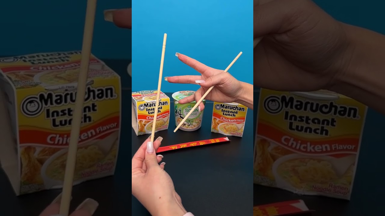 Woman shows easy way to use chopstick 