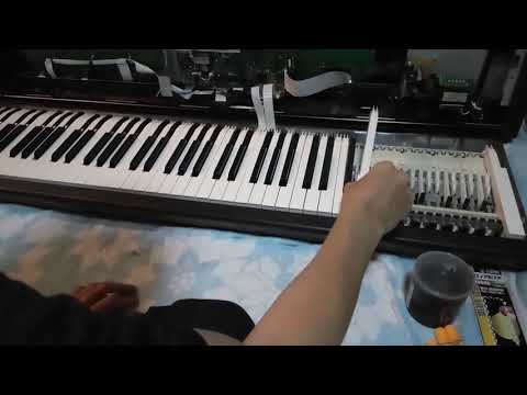 電子ピアノ Roland F-90 動作品 ローランド F-90の中古電子ピアノを格安で販売