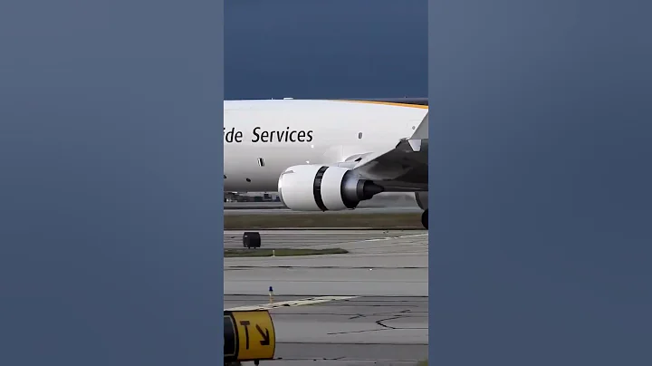 UPS MD11 Butters Landing | #shorts #aviation #airplane #shorts #film #landing #butter #MD11