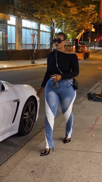 Curvy Muse, Golden Heat ππ₯#shortvideo #shorts