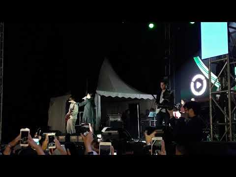 Playlist Live Festival&#; (Jatuh Hati - Raisa) Playlist Live Festival&#; (Jatuh Hati - Raisa)